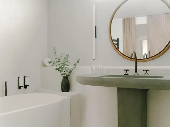 Hotel & Spa Belle Plage Cannes 5*,