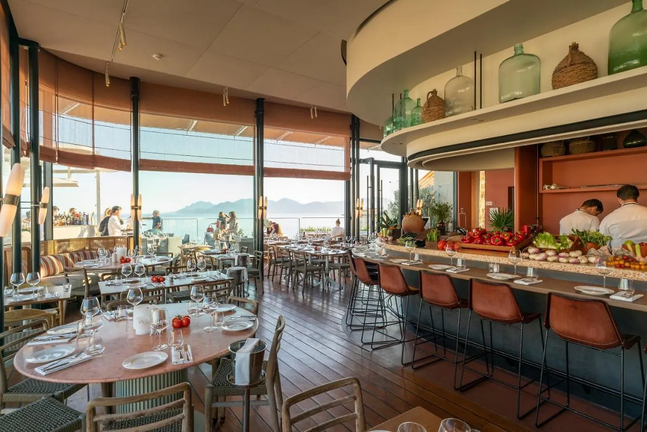 Hotel & Spa Belle Plage Cannes 5*,  Frankrig